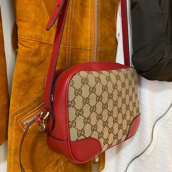 Gucci Bree Crossbody Canvas Bag - Picture 3 of 9